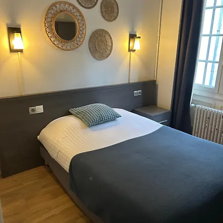 Hotel Les Initiés 2*
