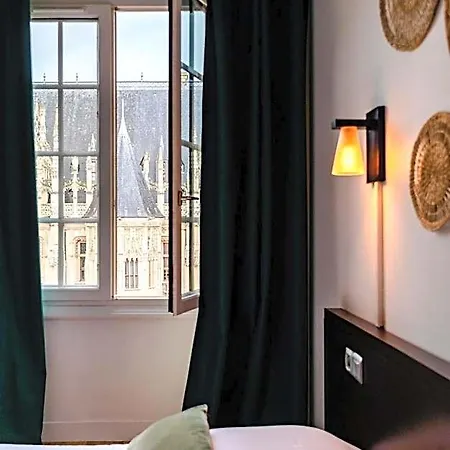 Hotel Les Initiés