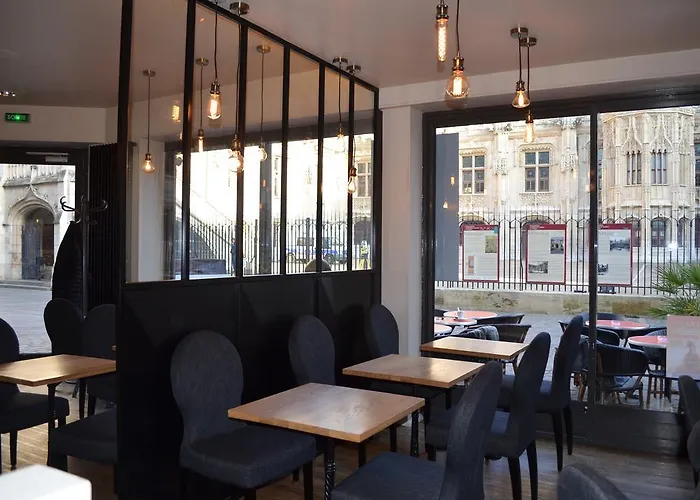 Les Inities روان