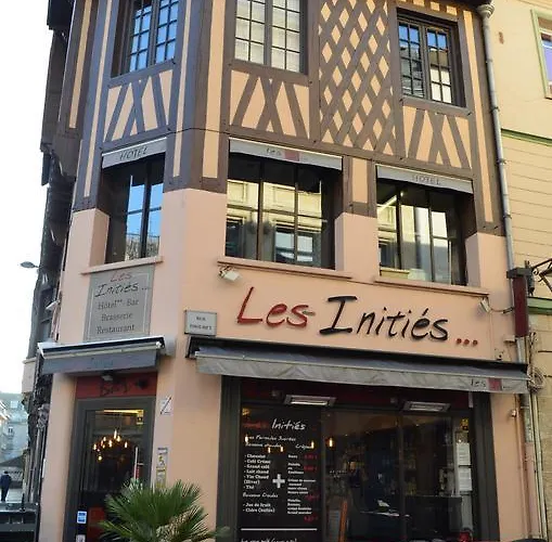 Les Inities فندق روان